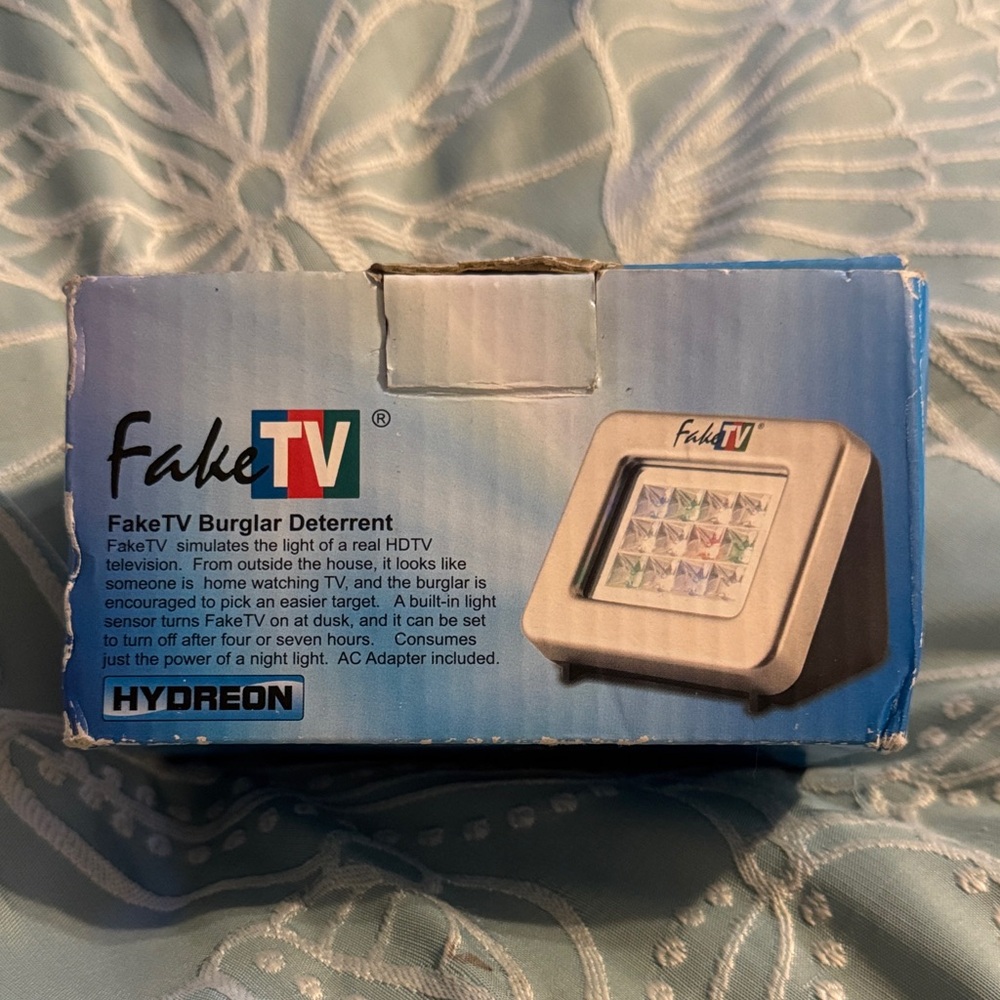 FakeTV Burglar Deterrent Light - White